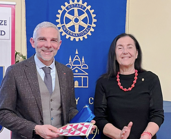 RC Padova Euganea: ESOSCHELETRI PER ASSISTERE LE PERSONE NEL MOVIMENTO